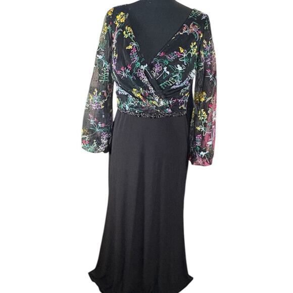Mac Duggal 79379 Black Floral Embroidered Sheer Sleeve Beaded Gown NWT Women’s 8 - Picture 4 of 7